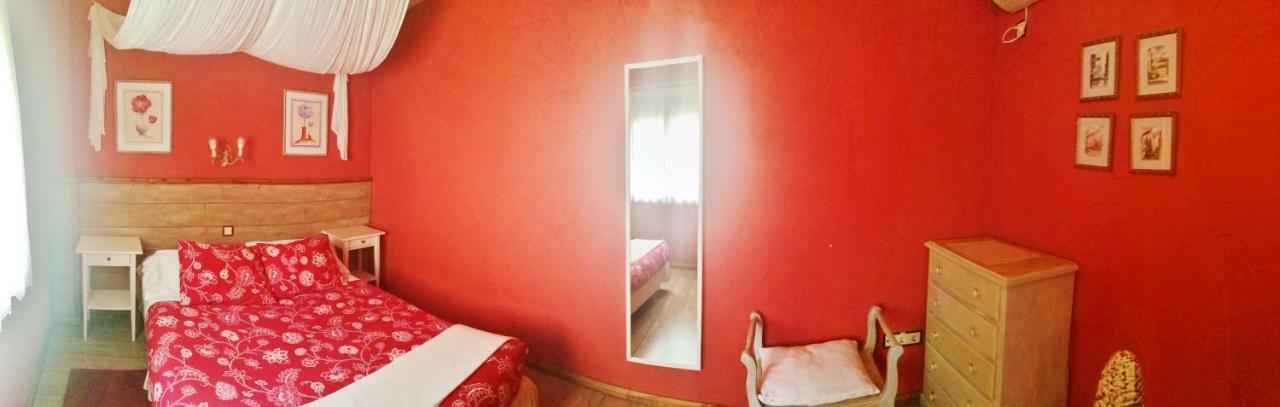 Apartamentos Melchor De Linan Torrelaguna Ngoại thất bức ảnh